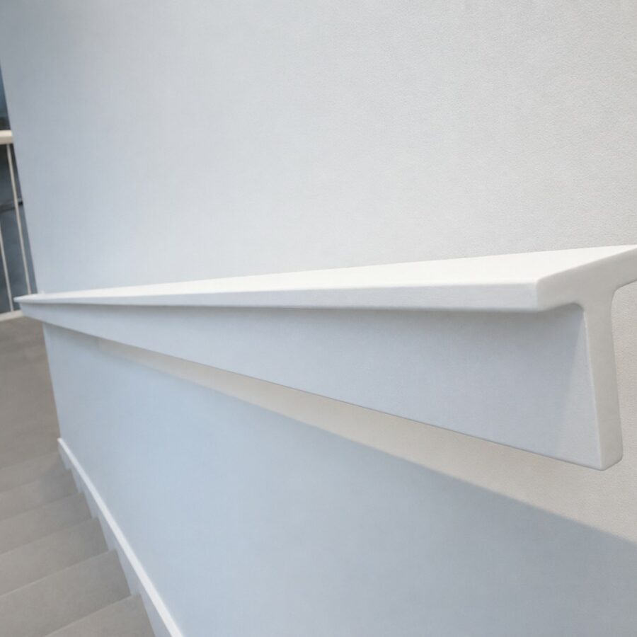 Main-courante en acier dans l'Atrium du projet de l'Ancien Institut Montefiore à Liège
