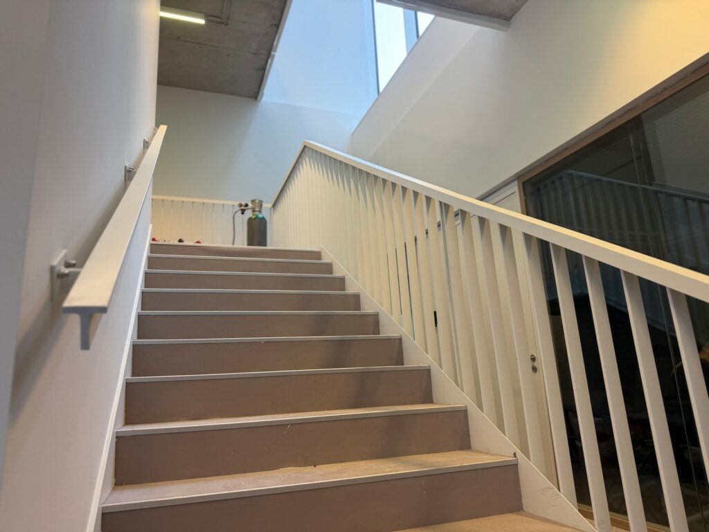 Garde-corps en acier à l'Ancien Institut Montefiore à Liège